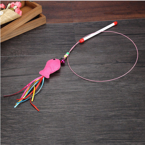 Wechselwirkende lustige Fisch-Cat Teaser Stick Pack With-Stahl-Draht-Feder Bell