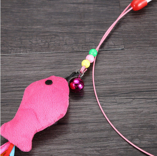 Wechselwirkende lustige Fisch-Cat Teaser Stick Pack With-Stahl-Draht-Feder Bell