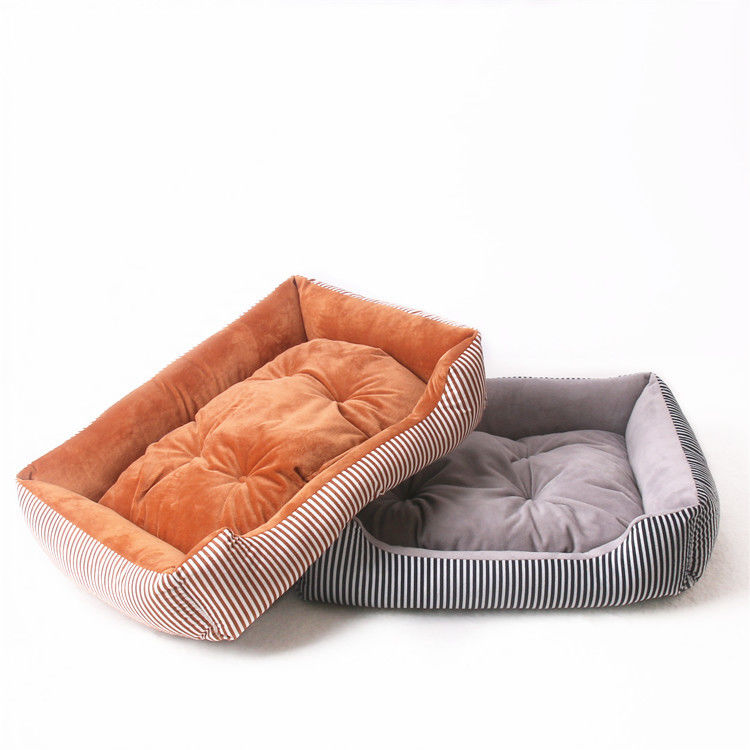 Sortieren entfernbares großes bequemes Haustier-Bett XL Hallupets Luxushundehütten 1580g