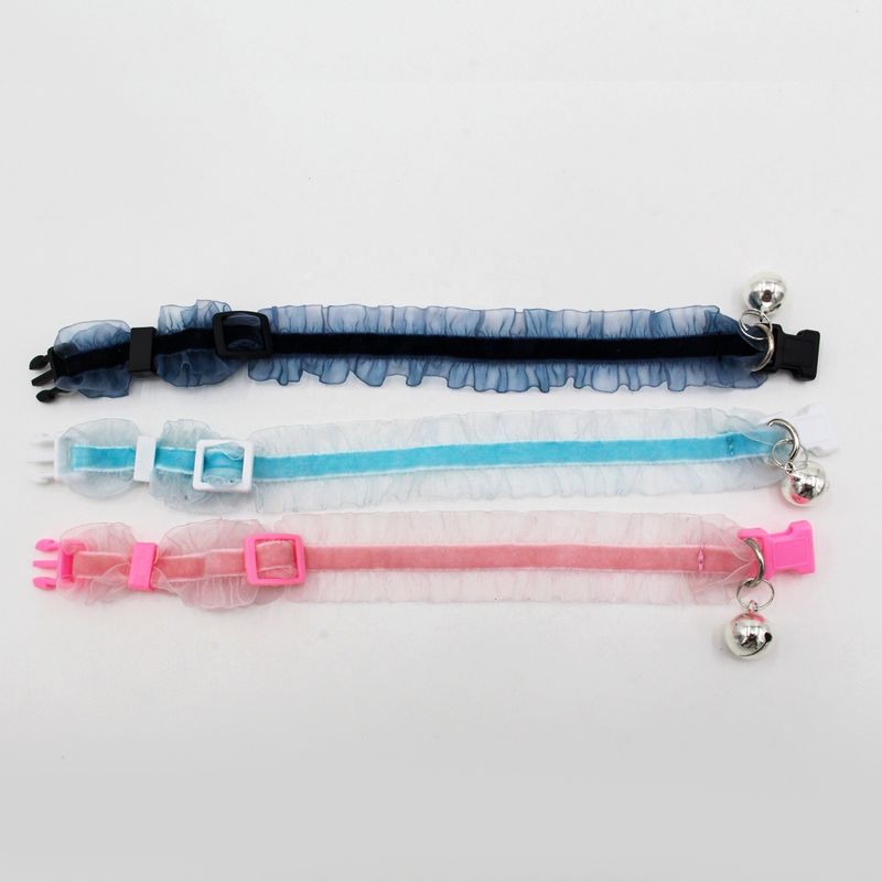 Bequeme Luxusnylonspitze justierbare Cat Dog Collars mit Bell