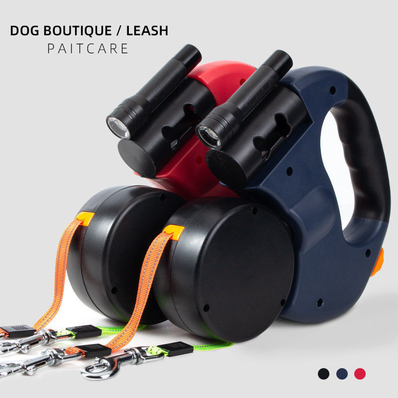 Reflektierende einziehbare Hundeverdoppelungleinen-elastischer Hochleistungsgurt mit LED-Taschenlampen-Heck-Taschen