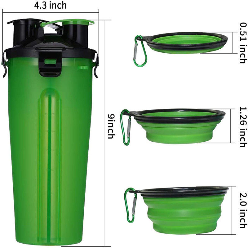 Grüner tragbarer Wasserspender-Hundewasser-Flasche im Freien für die Hunde, die das Wandern gehen