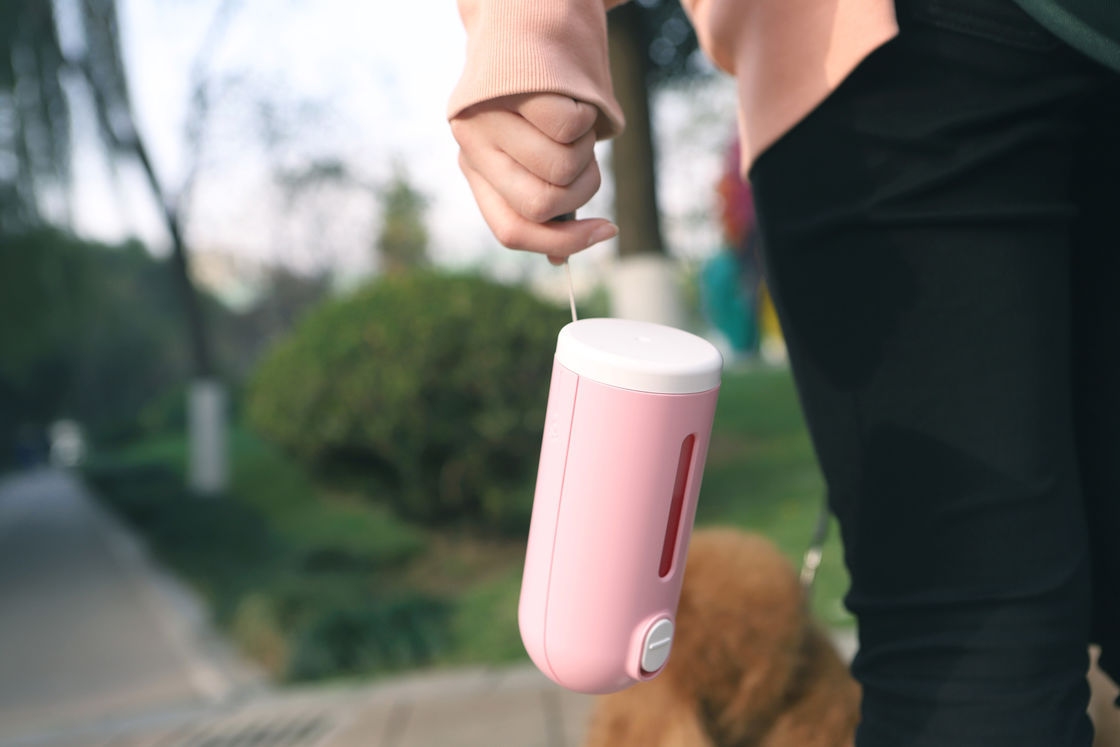 Rosa faltbare Hunde-Wasser-Flaschen-Zufuhr-kleiner Hunde-Mini Portable-Haustier Kessel